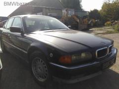 BMW E38 735ia 173kW ORIENTBLAU METALLIC