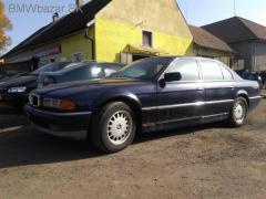 BMW E38 735ia 173kW ORIENTBLAU METALLIC - Image 9/10