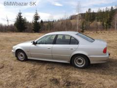 BMW E39 520I